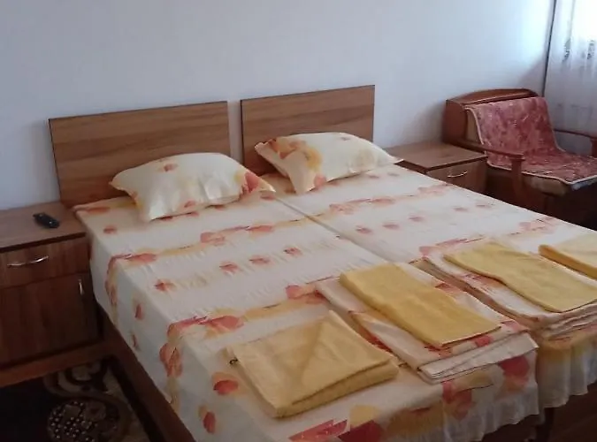 за гости петрови 2* Primorsko