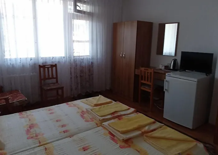 за гости петрови 2* プリモルスコ